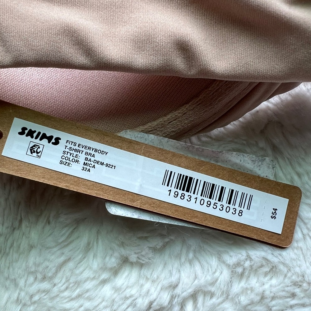 SKIMS Women's Fits Everybody T-Shirt Bra Mica Neutral Size 32A BA-DEM-9221 NEW - Picture 9 of 12